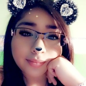 Meet your Posher, Andreina